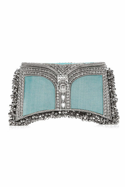  SHOP The Zeenat Clutch Bag, from Mae Cassidy SS21 Poolside Glamour Collection https://maecassidy.com/ It’s playful aqua mint turquoise blue silk coloured panels, reminisce a nostalgia for the 1950’s picnic style. Each piece is handmade by a skilled artisan from recyclable silver-tone metalwork in a structured curved shape with bell detailing and shimmering crystals. Photography: Annie Lai, Set: Laura Little, MUA: Jinny Kim, Styling: Rubina Marchiori, Direction: Georgina Mae Lindsay